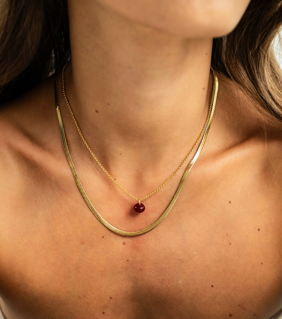 Deep red charm