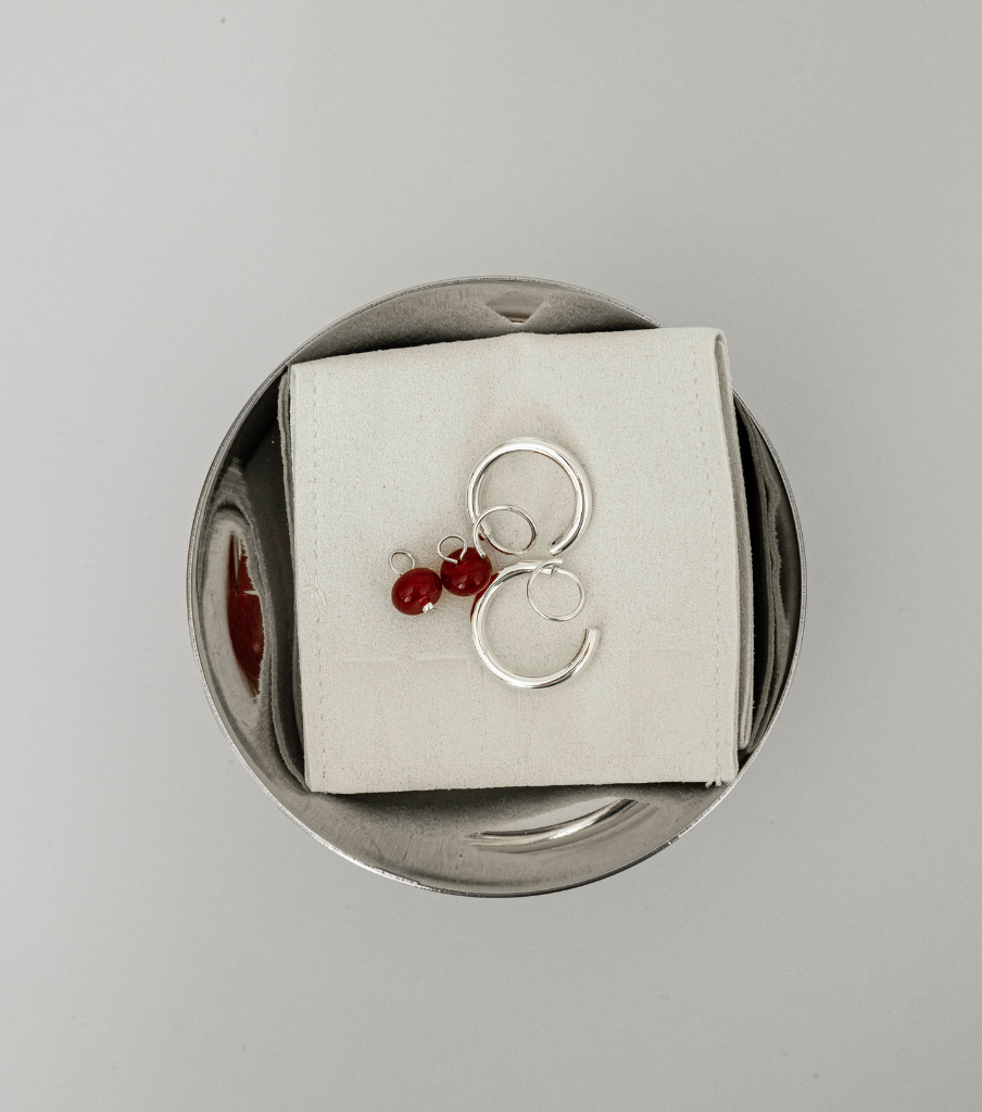 Deep red charm