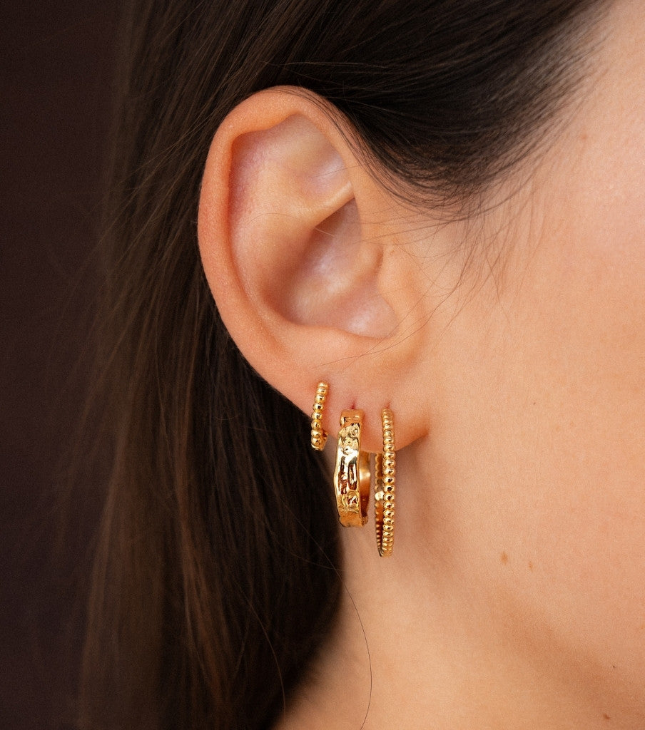 Earrings - ruffle click