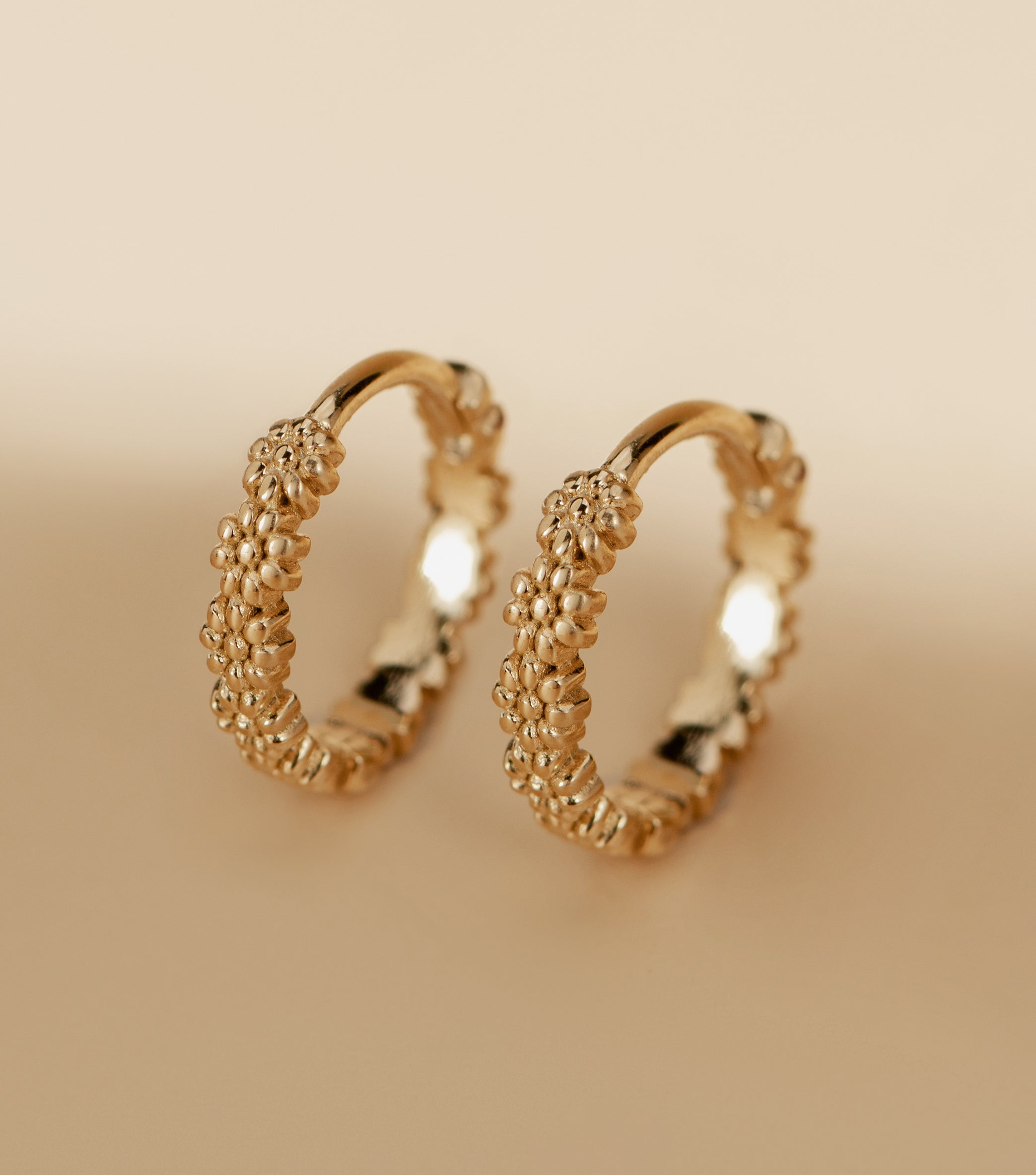 Earrings floral click